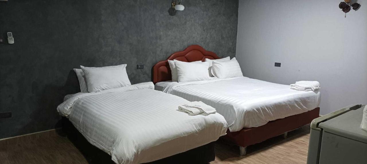 Kun Hotel Nakhon Ratchasima Extérieur photo